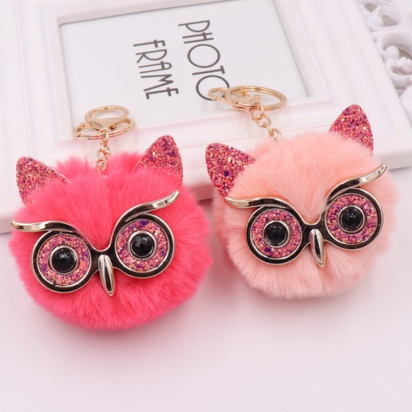 Fluffy Owl with Glasses Pom Pom Keychain - Picture 2 of 10